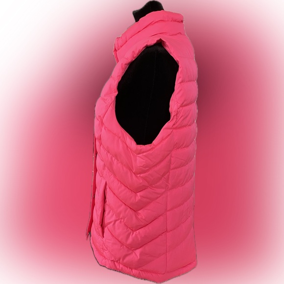 GAP Neon Pink Puffer Warmest Vest - Size Medium - NWOT - Picture 4 of 10